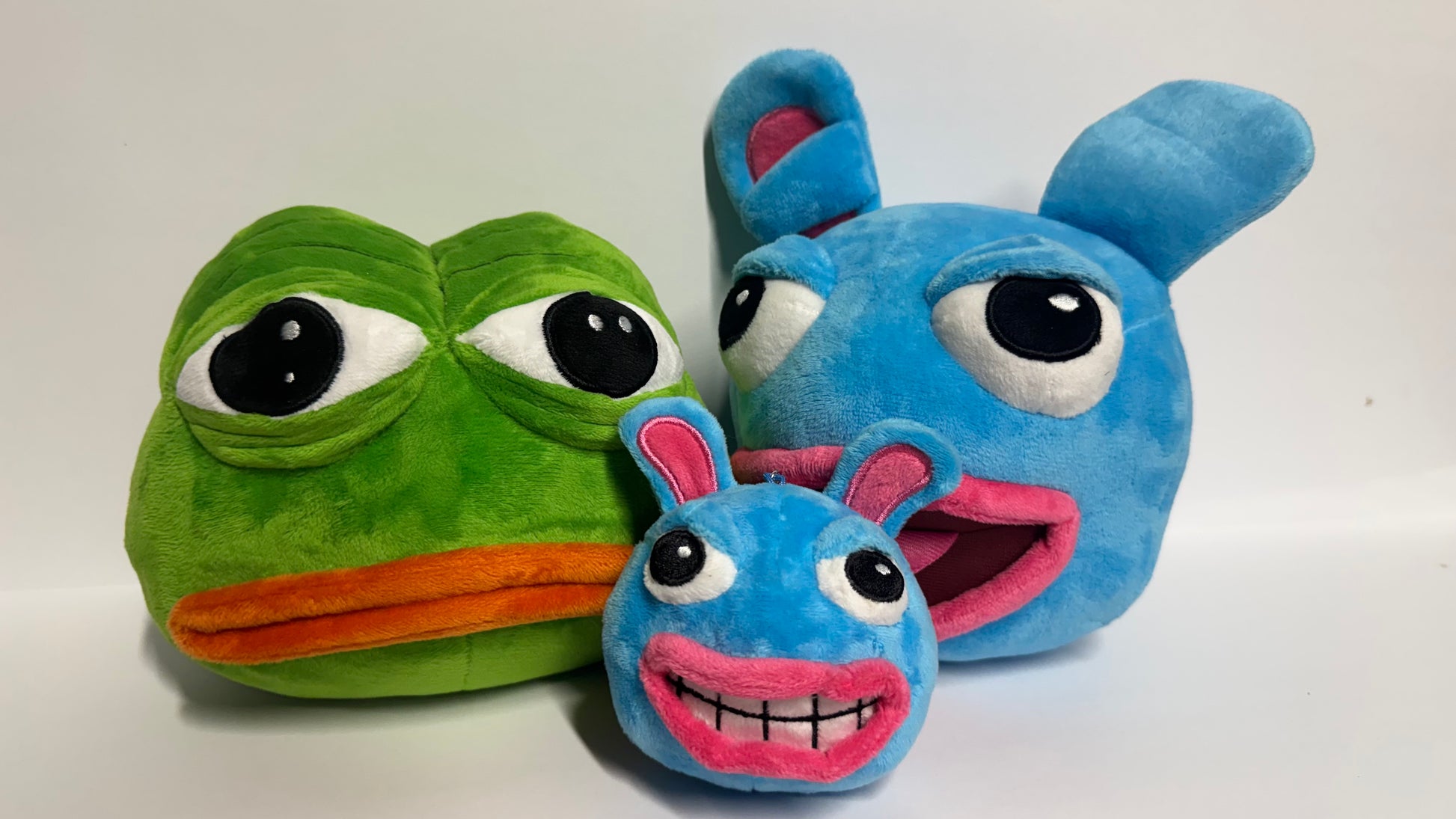$BRETT X PEPE PLUSHIE BUNDLE